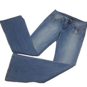 Bongo Vintage Blue Light Wash Five Pocket  Mid Rise Button Zip Boot Cut Jean